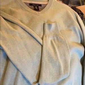 Men’s 100% cotton v-neck  sz M lt.blue/green